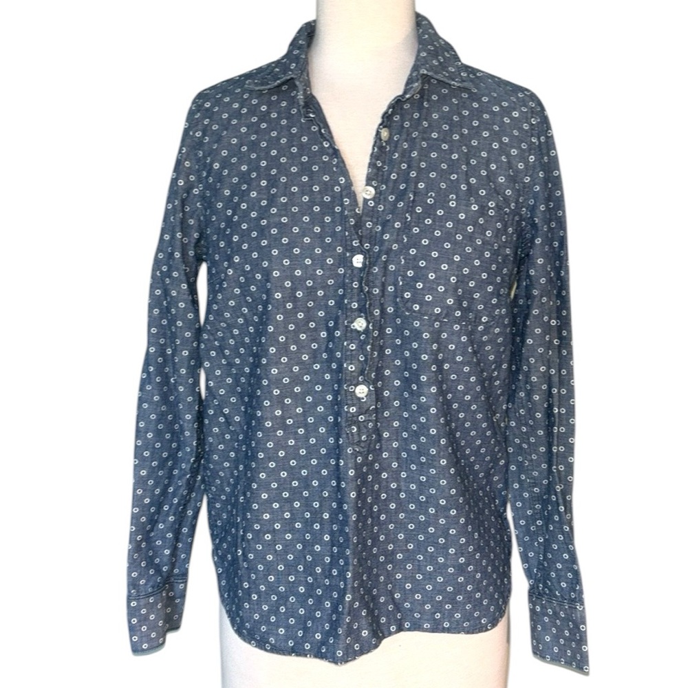 JCREW collared v neck button denim circle design 100% cotton long sleeve small